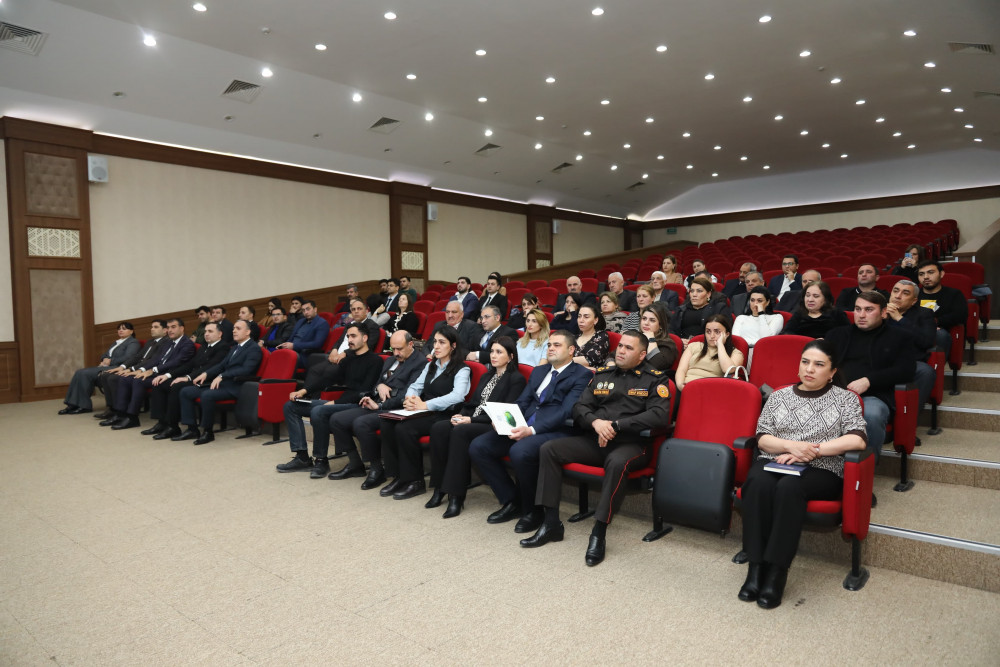 Naxçıvanda səhiyyə müəssisələrinin mülki müdafiə rəhbərləri və qərargah rəisləri ilə tədris-metodiki toplanış keçirilib<font color=red> - FOTOLAR</font>