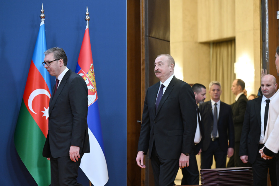 Azərbaycan-Serbiya sənədləri mübadilə olunub<font color=red> - FOTOLAR</font>