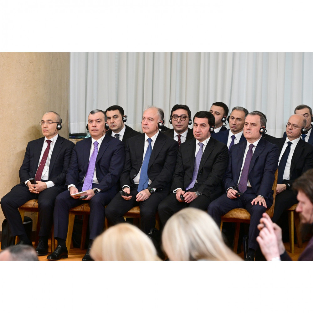 Azərbaycan Prezidenti İlham Əliyev və Serbiya Prezidenti Aleksandar Vuçiç mətbuata bəyanatlarla çıxış ediblər<font color='red'> - YENİLƏNİB</font><font color=red> - FOTOLAR</font>