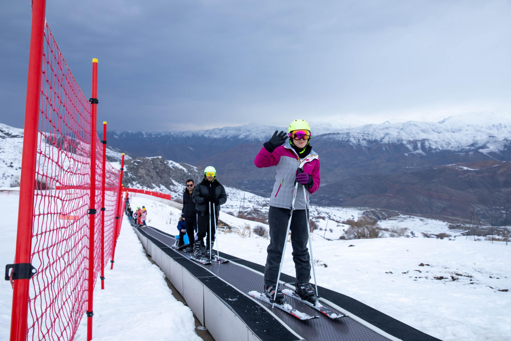 Həmkarlar ittifaqı üzvləri üçün Ağbulaqda növbəti qış istirahəti təşkil edilib <font color=red> - FOTOLAR</font>