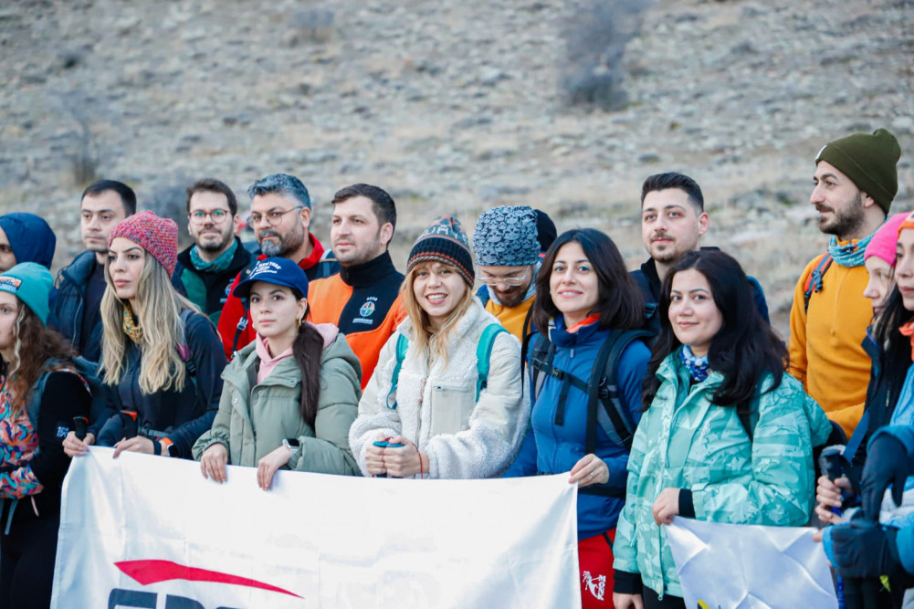 Türkiyəli alpinistlərin iştirakı ilə Haçadağa 10-cu zirvə yürüşü təşkil olunub<font color=red> - FOTOLAR</font>