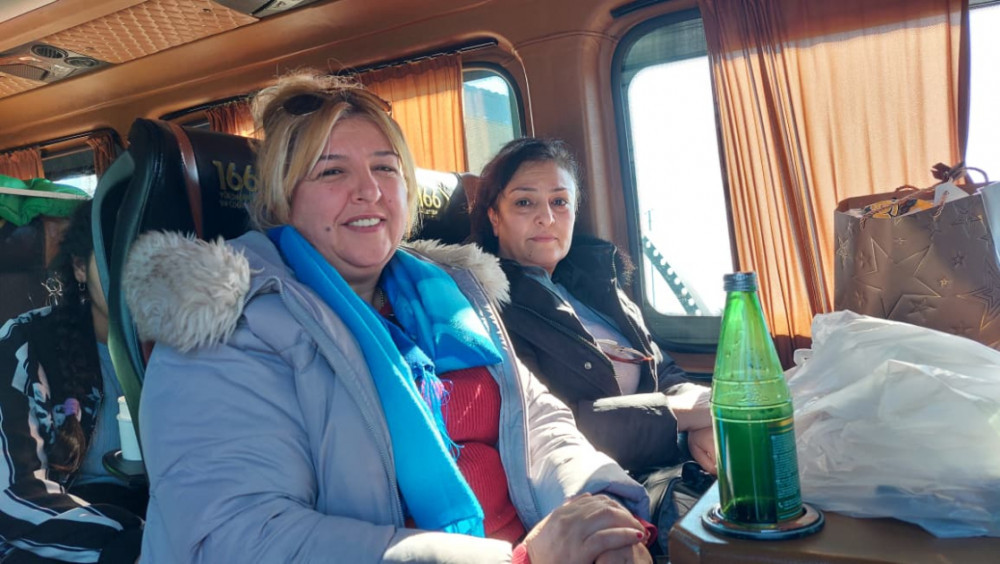 Hadrut və Qırmızı bazar qəsəbələrinə 30 ailə yola salınıb<font color=red> - FOTOLAR</font>