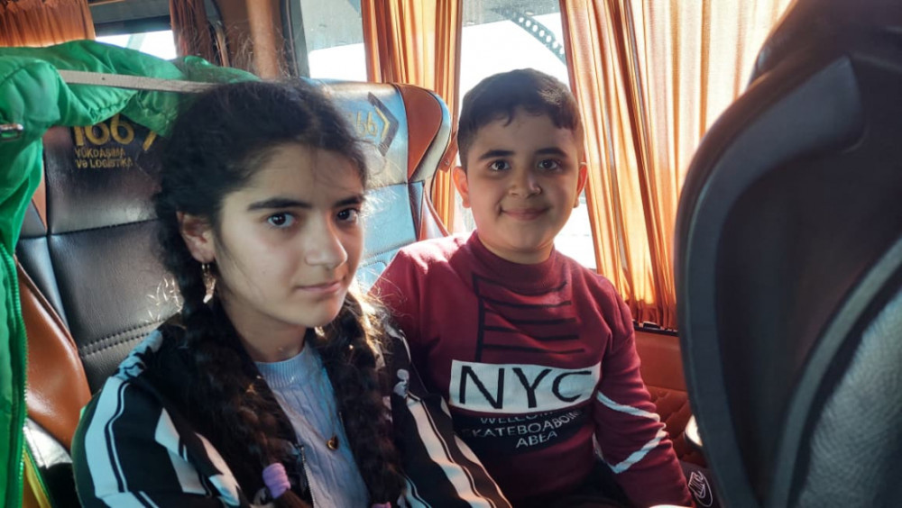 Hadrut və Qırmızı bazar qəsəbələrinə 30 ailə yola salınıb<font color=red> - FOTOLAR</font>