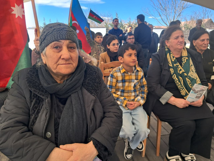 Daha 149 keçmiş məcburi köçkün Xocalı şəhərinə qayıdıb<font color=red> - FOTOLAR</font>