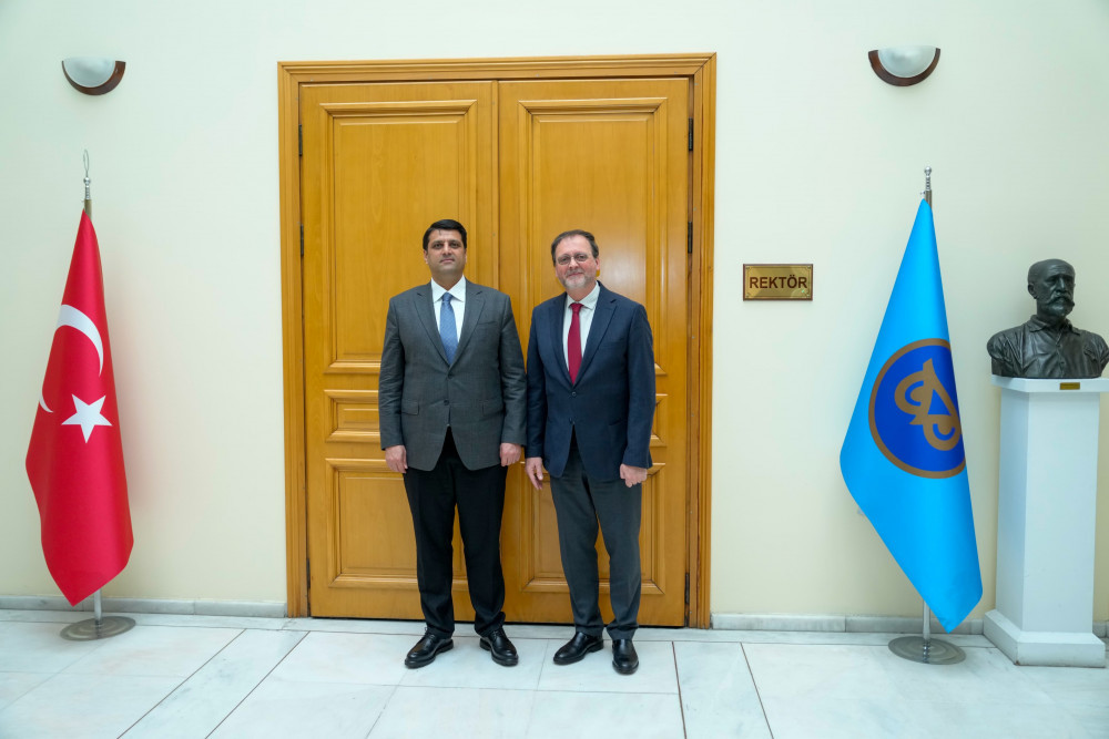 “Şəhərsalma və Memarlıq İli” çərçivəsində Naxçıvan Dövlət Universiteti və Memar Sinan Gözəl Sənətlər Universiteti arasında ikili diplom proqramı həyata keçiriləcək<font color=red> - FOTOLAR</font>