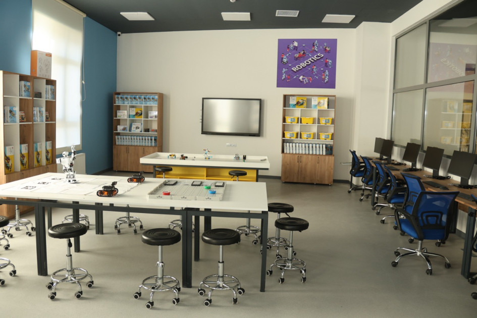 Ağdam şəhər 1 nömrəli tam orta məktəbdə tədris prosesinə başlanılıb<font color=red> - FOTOLAR</font>