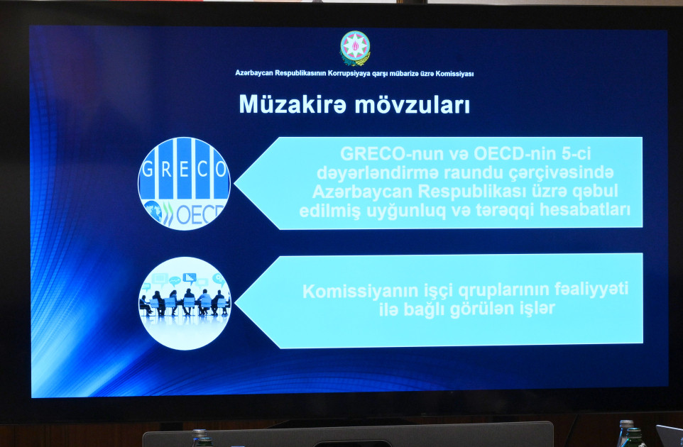 Azərbaycan Respublikasının Korrupsiyaya qarşı mübarizə üzrə Komissiyasının iclası keçirilib<font color=red> - FOTOLAR</font>