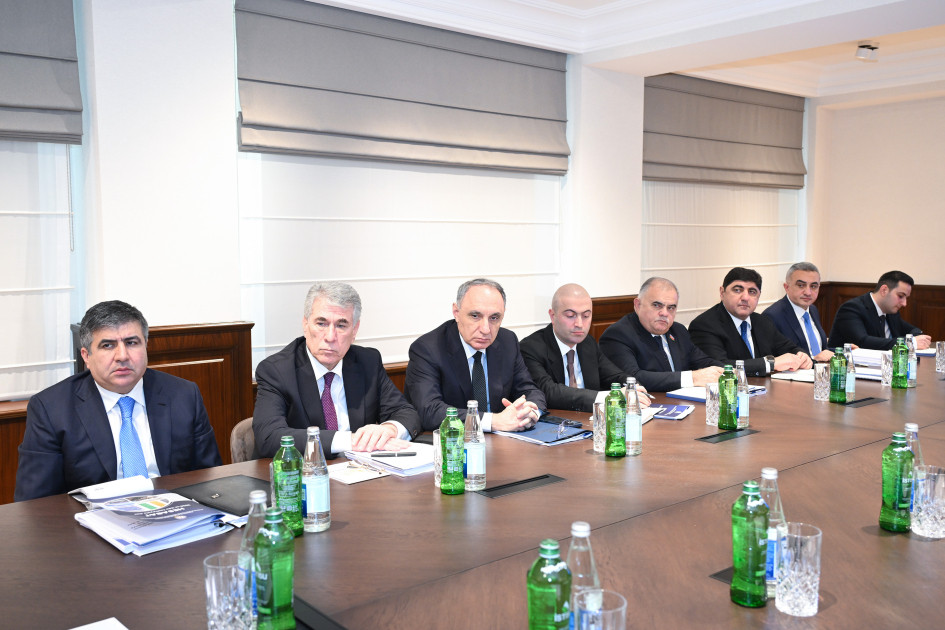 Azərbaycan Respublikasının Korrupsiyaya qarşı mübarizə üzrə Komissiyasının iclası keçirilib<font color=red> - FOTOLAR</font>