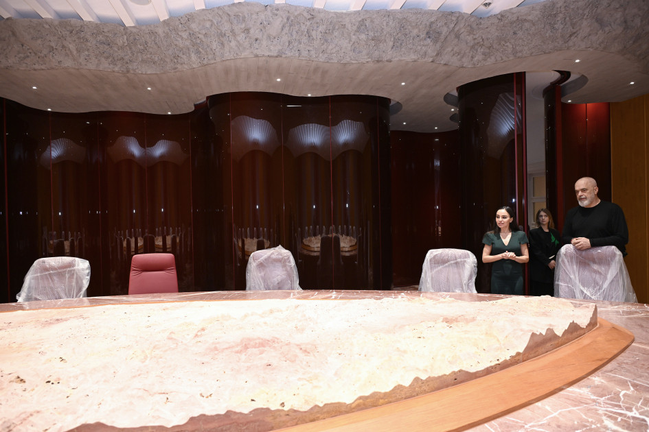 Leyla Əliyeva Tiranada Albaniyanın Baş naziri Edi Rama ilə görüşüb<font color=red> - FOTOLAR</font>