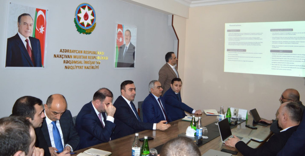 Naxçıvan Rəqəmsal İnkişaf və Nəqliyyat Nazirliyi ilə Aztelekom arasında  işgüzar görüş keçirilib<font color=red> - FOTOLAR</font>
