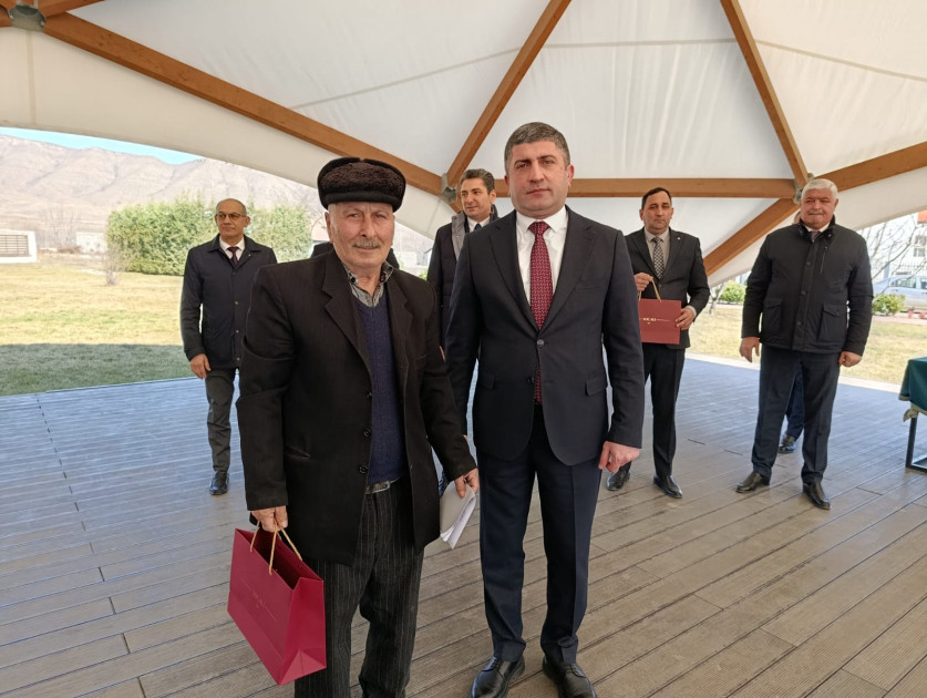 Xocalının Xanabad kəndinə ilk köç olub<font color=red> - FOTOLAR</font>