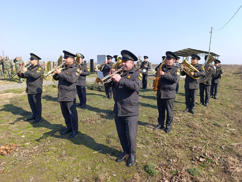 Birinci Qarabağ müharibəsinin itkin şəhidi Rəsul Ağayev Sabirabadda torpağa tapşırılıb<font color=red> - FOTOLAR</font>