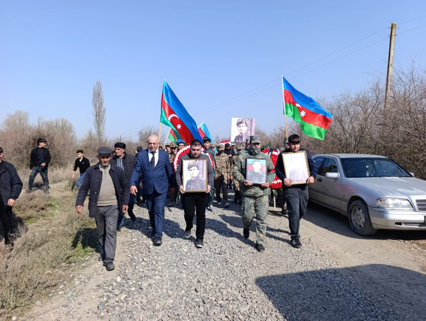 Birinci Qarabağ müharibəsinin itkin şəhidi Rəsul Ağayev Sabirabadda torpağa tapşırılıb<font color=red> - FOTOLAR</font>