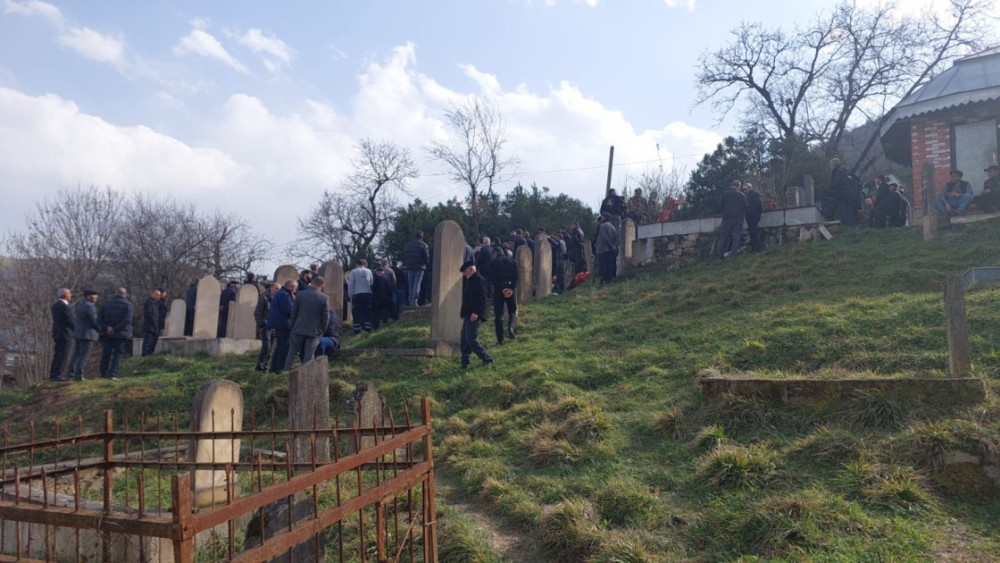 İtkin şəhid Nail Dənziyevlə Lerikdə vida mərasimi keçirilib<font color=red> - FOTOLAR</font>