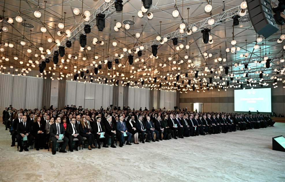 Azərbaycan Hakimlərinin II Forumu keçirilir<font color=red> - FOTOLAR</font>