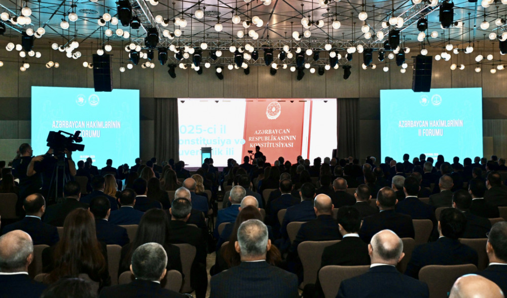 Azərbaycan Hakimlərinin II Forumu keçirilir<font color=red> - FOTOLAR</font>