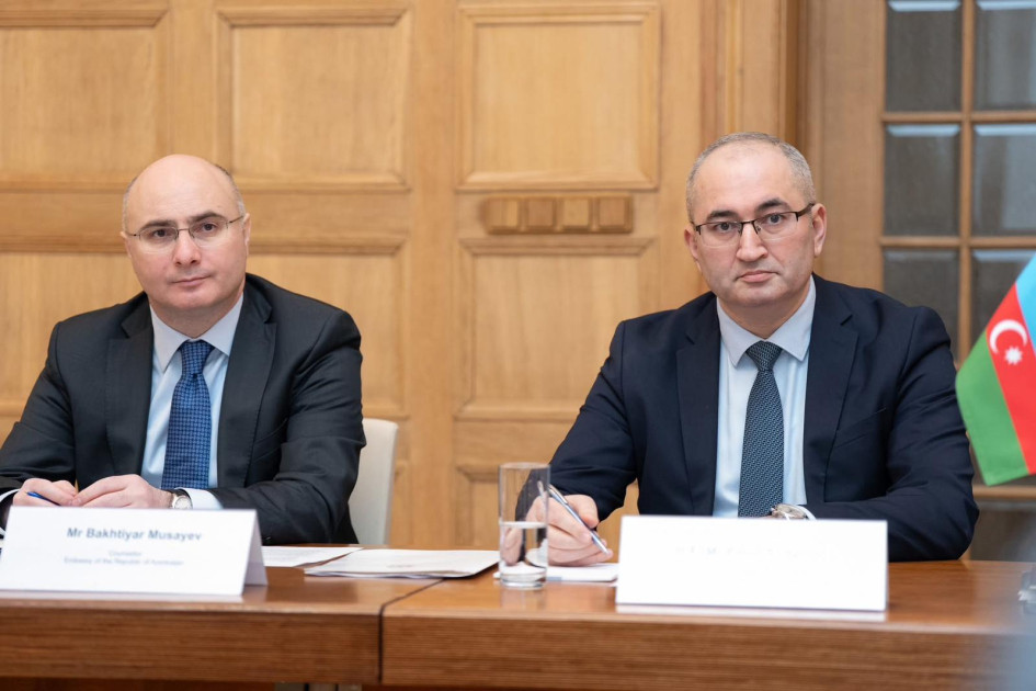 Azərbaycanla Latviya arasında ilk konsulluq məsləhətləşmələri keçirilib<font color=red> - FOTOLAR</font>