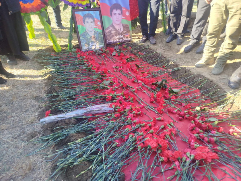 Birinci Qarabağ müharibəsinin itkin şəhidi Dadaş Dadaşov Bərdədə torpağa tapşırılıb<font color=red> - FOTOLAR</font>