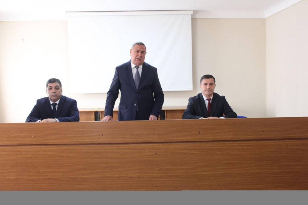 AMEA Naxçıvan Bölməsində təcrübəçi tələbələrlə görüş keçirilib<font color=red> - FOTOLAR</font>