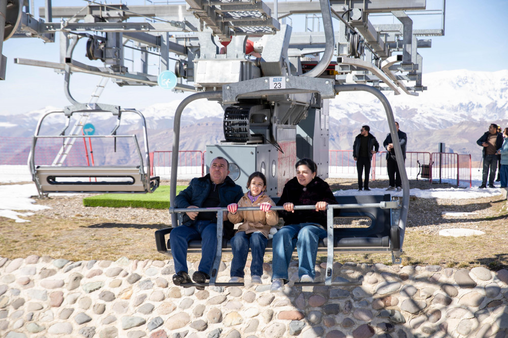 Bir qrup həmkarlar ittifaqı üzvü Ağbulaqda qış istirahəti proqramından yararlanıb<font color=red> - FOTOLAR</font>
