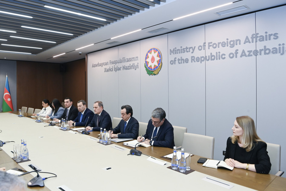 Azərbaycan-Türkiyə və Azərbaycan-Gürcüstan münasibətlərinin mövcud vəziyyəti müzakirə olunub<font color=red> - FOTOLAR</font>