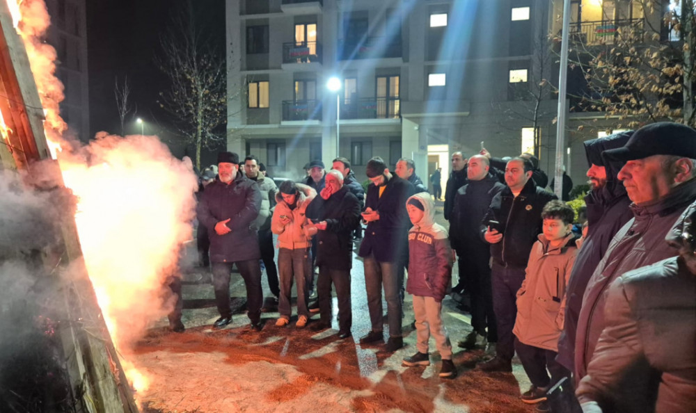 Ağdam şəhərində ilk bayram tonqalı qalanıb<font color=red> - FOTOLAR</font>