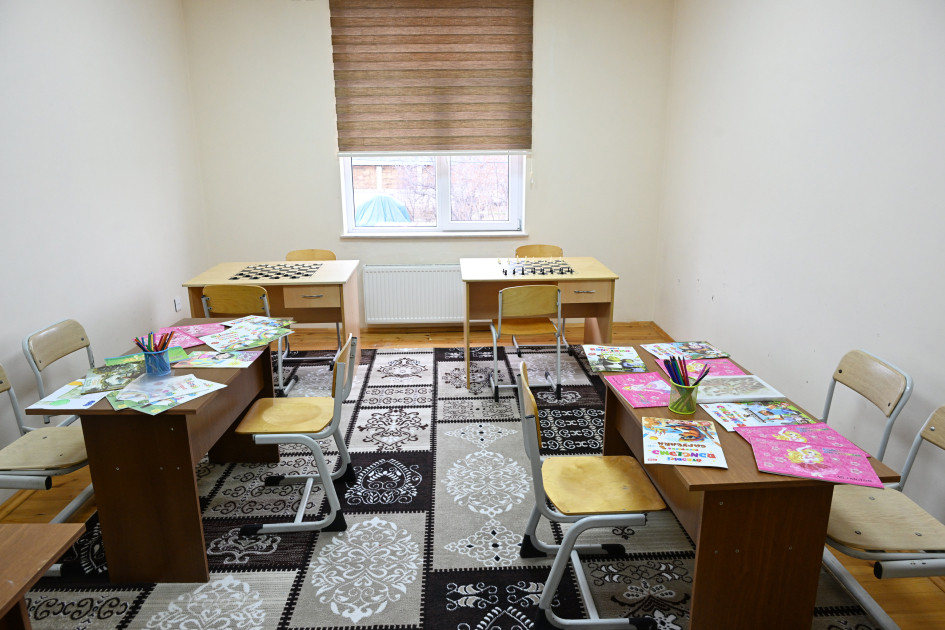 Leyla Əliyeva və Alena Əliyeva Quba şəhərində internat tipli ümumtəhsil məktəbini və STEAM mərkəzini ziyarət ediblər<font color=red> - FOTOLAR</font>