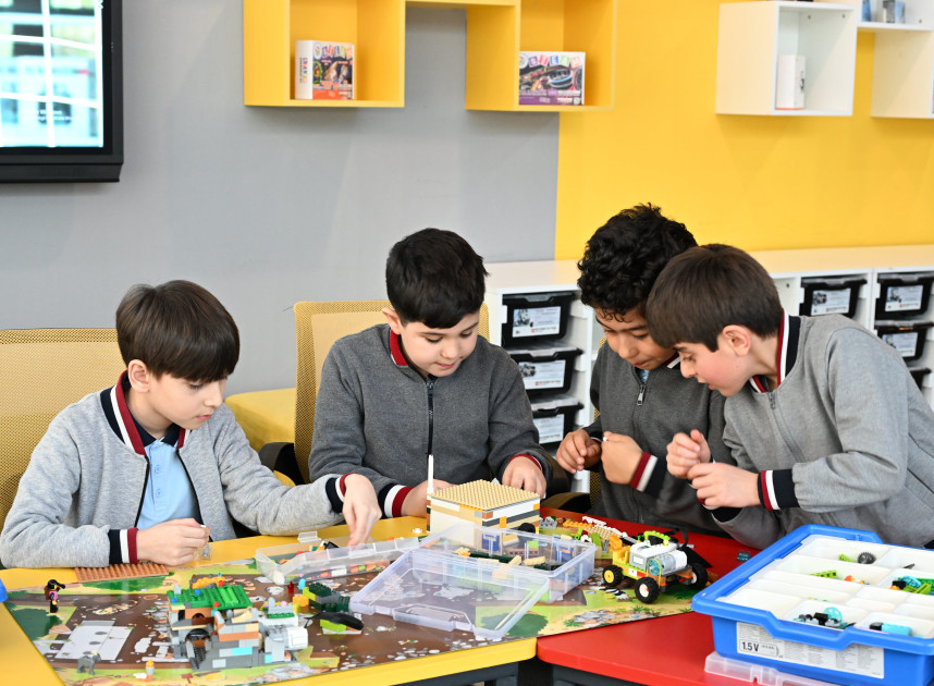 Leyla Əliyeva və Alena Əliyeva Quba şəhərində internat tipli ümumtəhsil məktəbini və STEAM mərkəzini ziyarət ediblər<font color=red> - FOTOLAR</font>