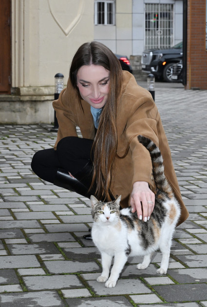 Leyla Əliyeva və Alena Əliyeva Cümə məscidini ziyarət ediblər<font color=red> - FOTOLAR</font>