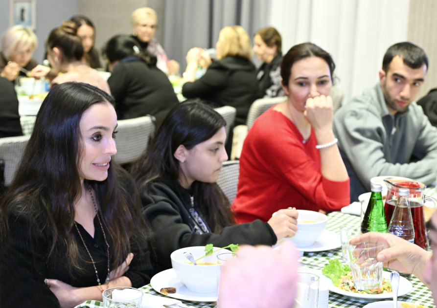 Leyla Əliyeva Qubada iftar məclisində iştirak edib<font color=red> - FOTOLAR</font>