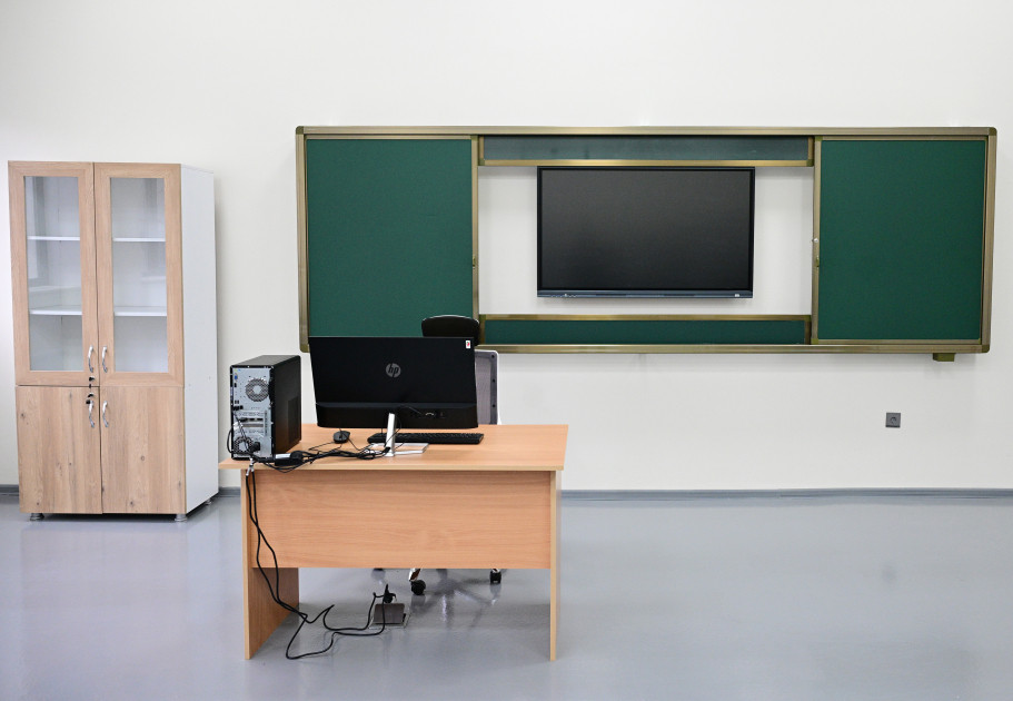 Prezident İlham Əliyev Lənkəran Dövlət Peşə Təhsil Mərkəzinin açılışında iştirak edib<font color=red> - FOTOLAR</font>