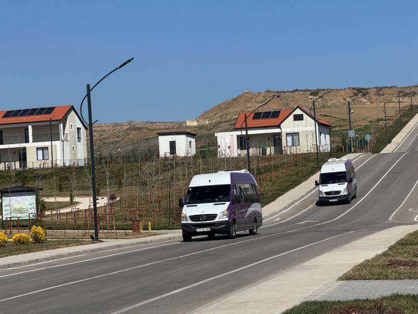 Horovlu kəndində daha 30 ailəyə evlərinin açarları təqdim olunub <font color=red> - FOTOLAR</font>