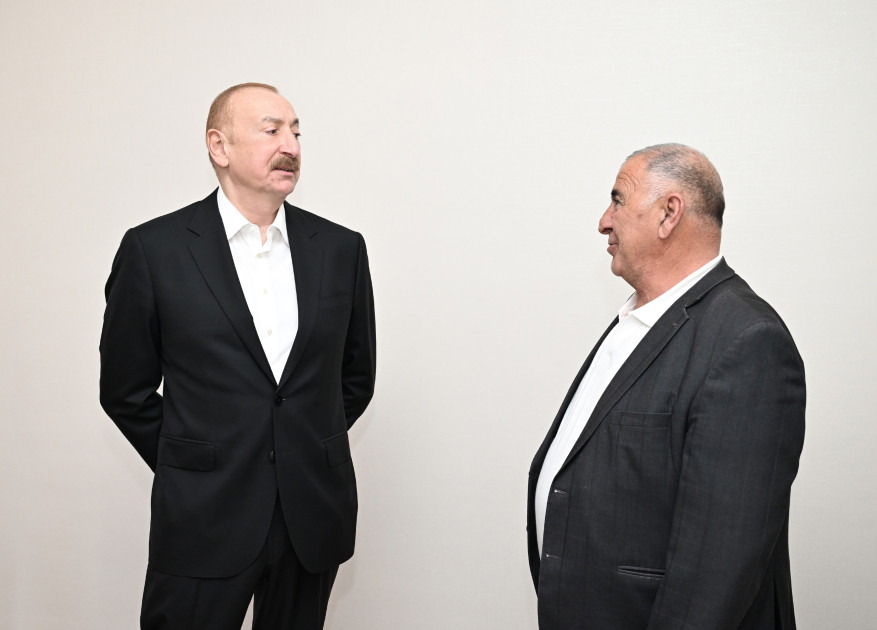 Prezident İlham Əliyev Xocavənd kəndində görülmüş işlərlə tanış olub<font color='red'> - YENİLƏNİB</font><font color=red> - FOTOLAR</font>