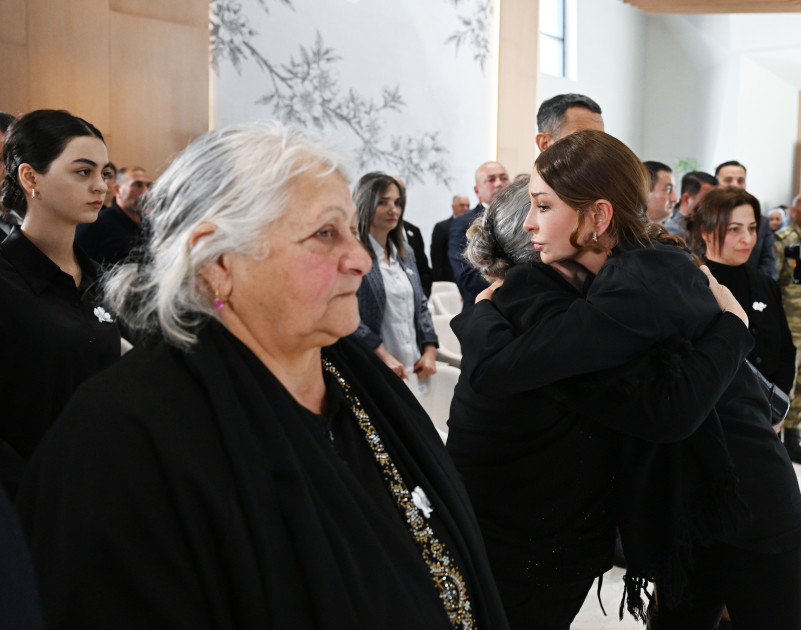 Prezident İlham Əliyev Xocalı Soyqırımı Memorialının açılışında iştirak edib<font color='red'> - YENİLƏNİB 3</font><font color=red> - FOTOLAR</font>