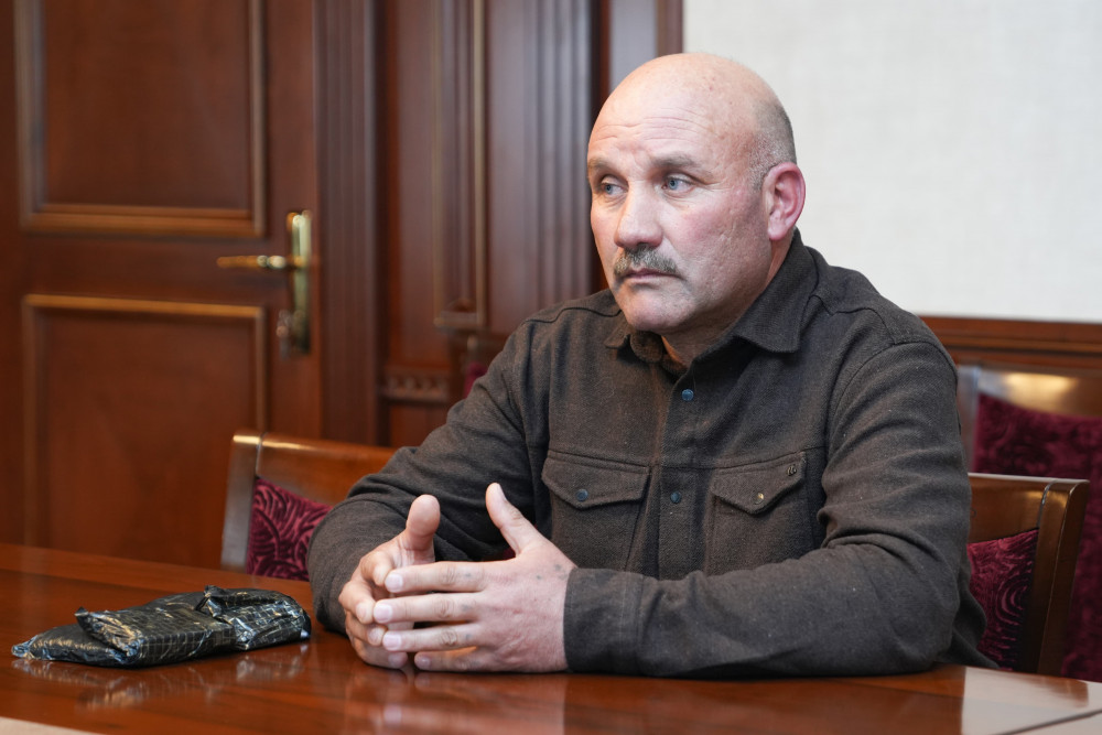 Səlahiyyətli nümayəndə vətəndaşları qəbul edib<font color=red> - FOTOLAR</font>