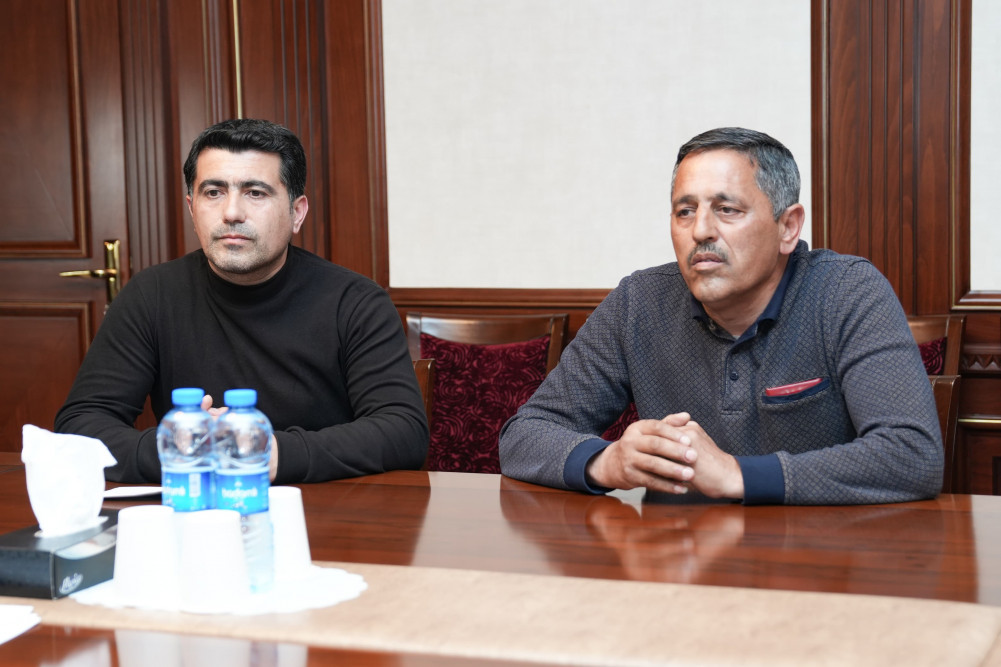 Səlahiyyətli nümayəndə vətəndaşları qəbul edib<font color=red> - FOTOLAR</font>