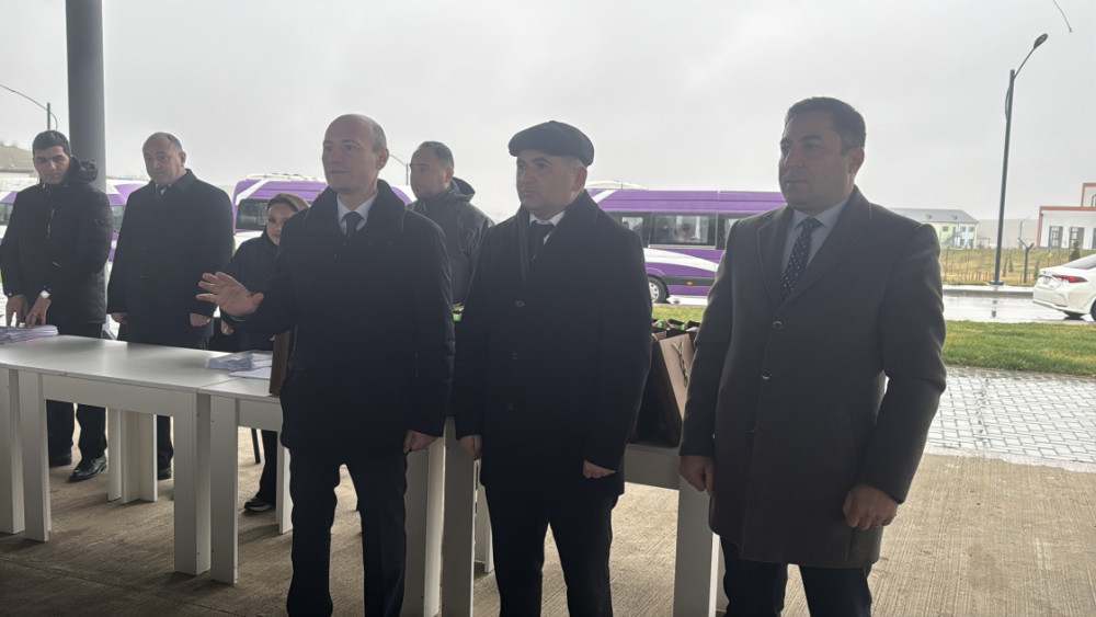 Horovlu kəndi doğma sakinlərini qarşılayır: 40 ailə yeni evlərinə qovuşdu <font color='red'> - YENİLƏNİB</font><font color=red> - FOTOLAR</font>