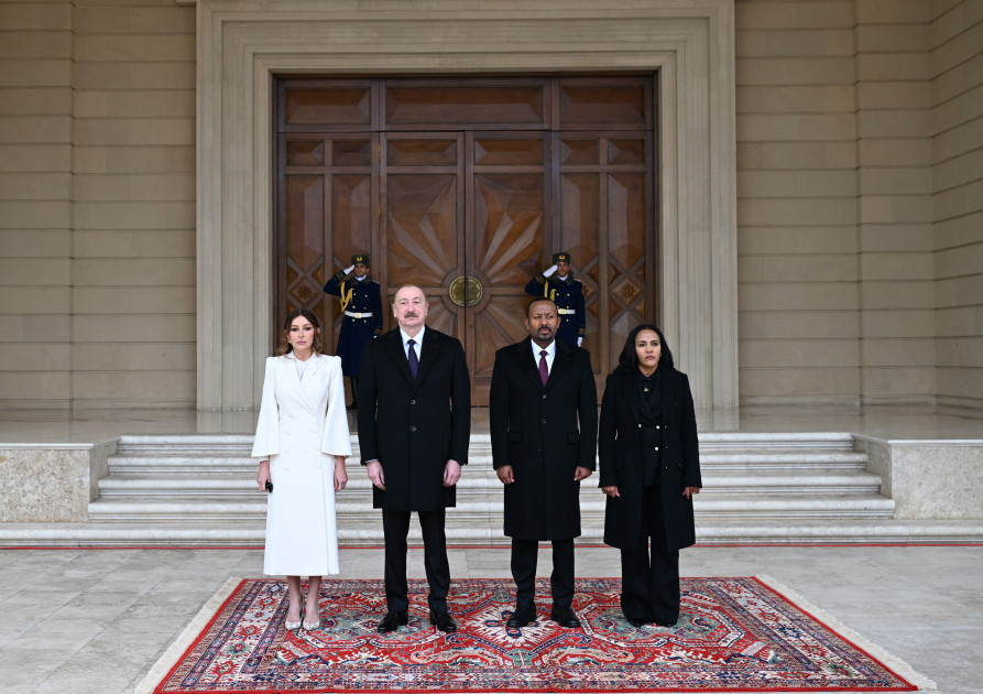 Efiopiyanın Baş nazirinin rəsmi qarşılanma mərasimi olub<font color='red'> - YENİLƏNİB</font><font color=red> - FOTOLAR</font>