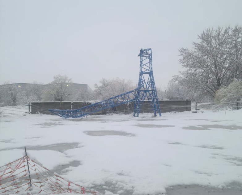Güclü yağışlar və qar Gürcüstanda ciddi problemlər yaradıb<font color=red> - FOTOLAR</font>