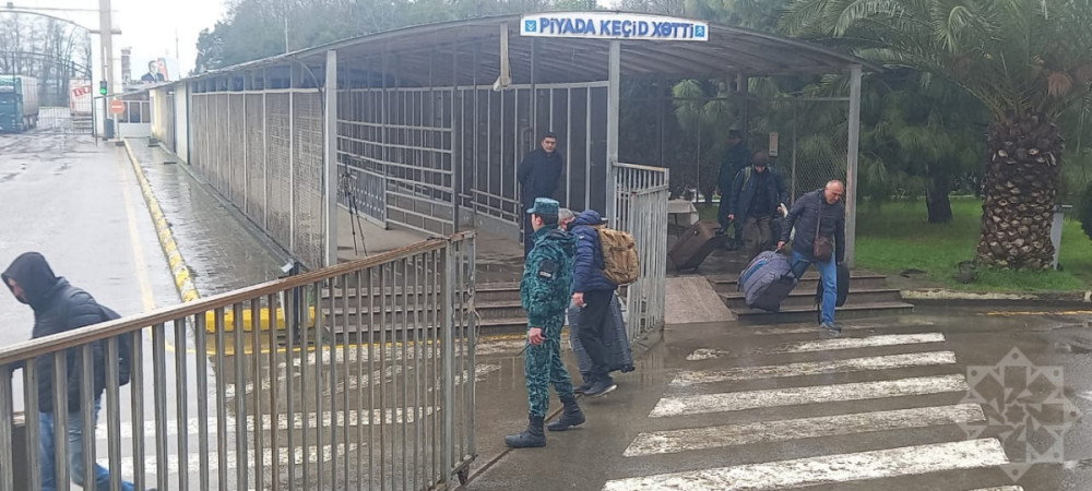 Rusiya vətəndaşlarının növbəti qrupu İrandan təxliyə edilib<font color=red> - FOTOLAR</font>
