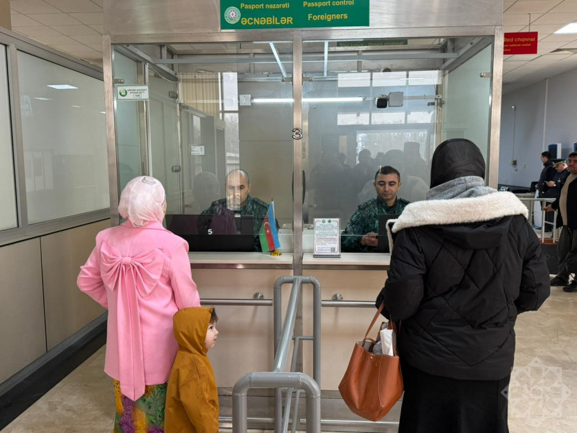 Rusiya vətəndaşlarının növbəti qrupu İrandan təxliyə edilib<font color=red> - FOTOLAR</font>