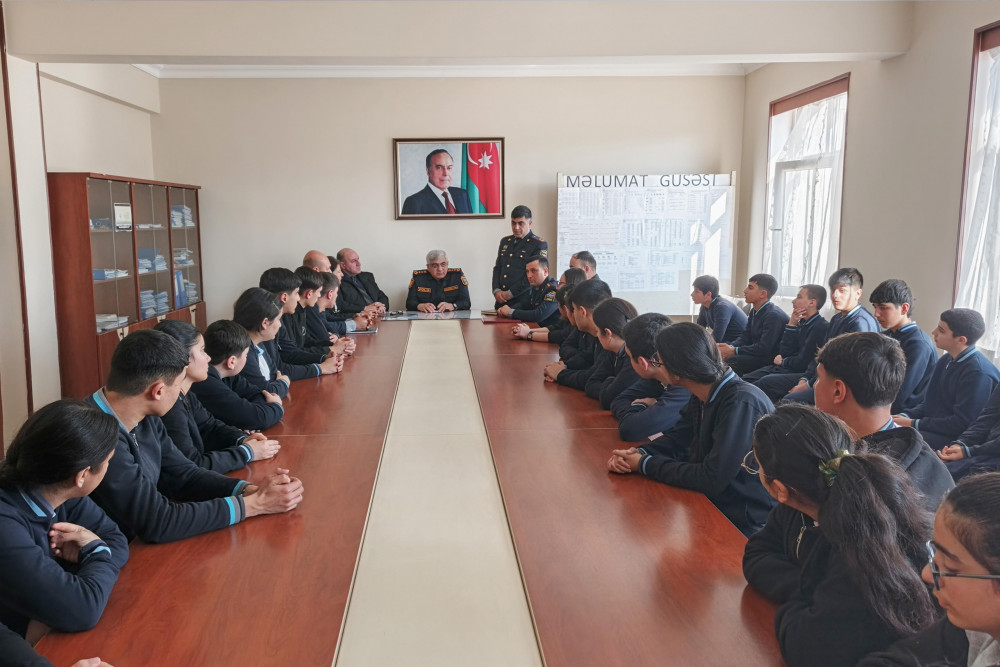Naxçıvanda məktəblilər üçün növbəti maarifləndirici görüş təşkil olunub<font color=red> - FOTOLAR</font>