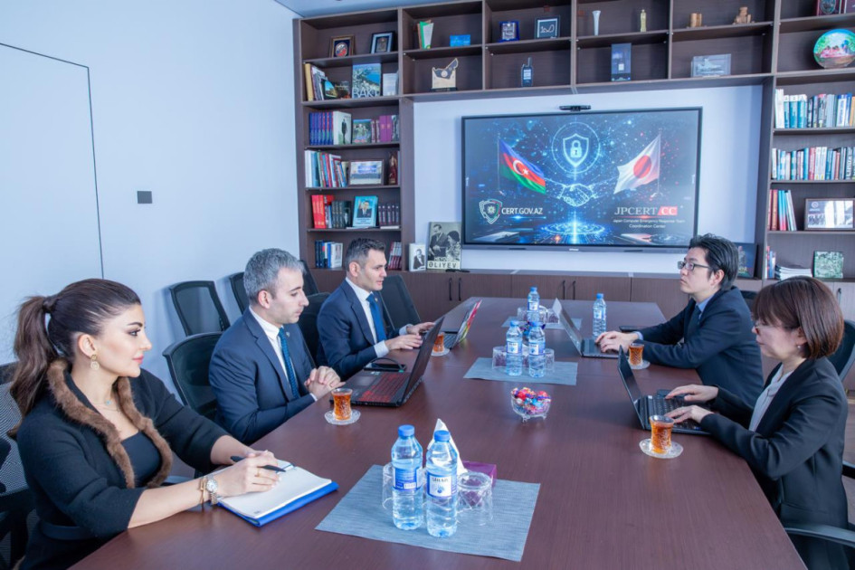 Yaponiyalı mütəxəssislərlə kritik informasiya infrastrukturunun mühafizəsi barədə təcrübə mübadiləsi aparılıb<font color=red> - FOTOLAR</font>
