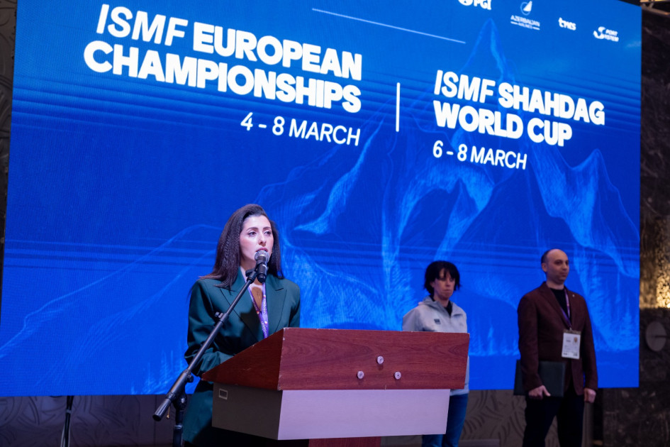 Azərbaycanın ev sahibliyi etdiyi xizək alpinizmi üzrə nüfuzlu yarışlar möhtəşəm mərasimlə açılıb<font color=red> - FOTOLAR</font>