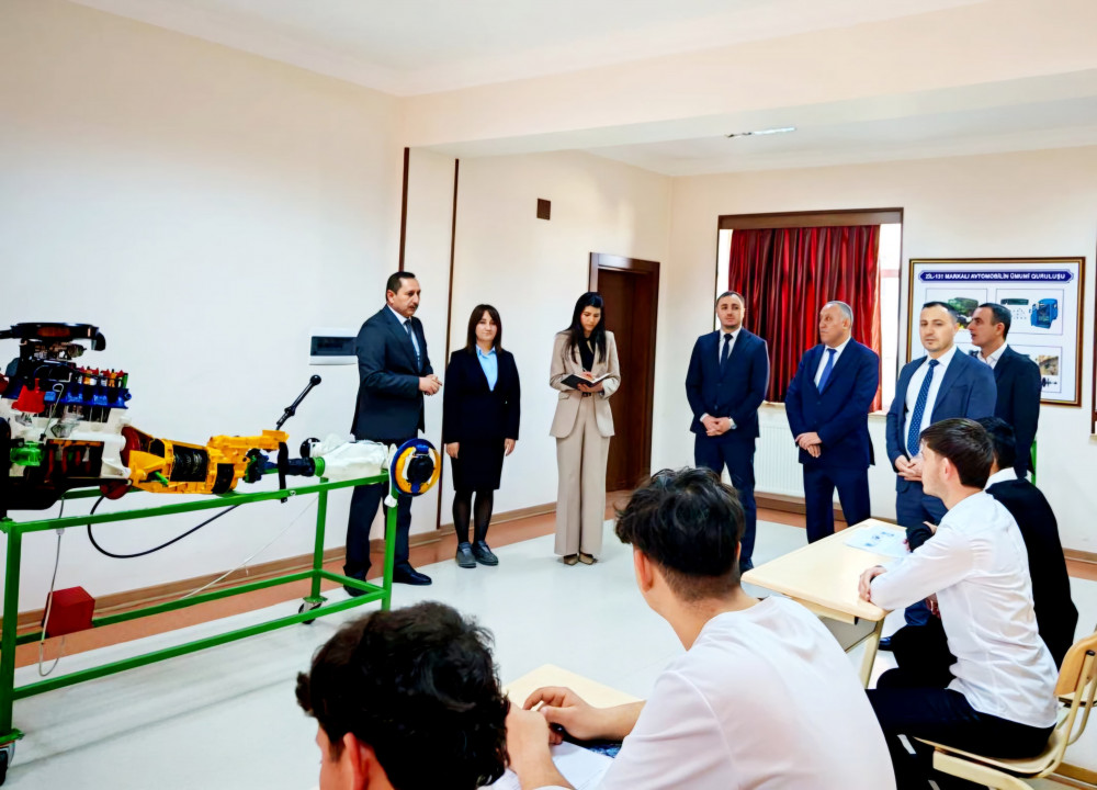 Naxçıvanda peşə təhsilində keyfiyyətə nəzarət mexanizmlərinin tətbiqinə başlanılıb<font color=red> - FOTOLAR</font>