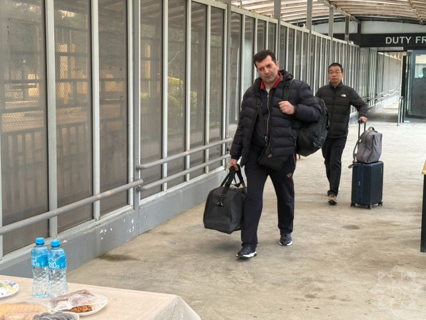 İrandan Azərbaycan vasitəsilə təxliyə - müxtəlif ölkələrin 17 vətəndaşı sərhədi keçib <font color=red> - FOTOLAR</font>