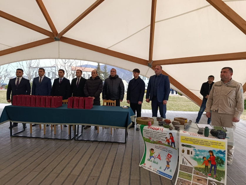 Xocalıya növbəti köç - Təzəbinə və Seyidbəyli kəndlərinə 67 nəfər qayıtdı<font color=red> - FOTOLAR</font>