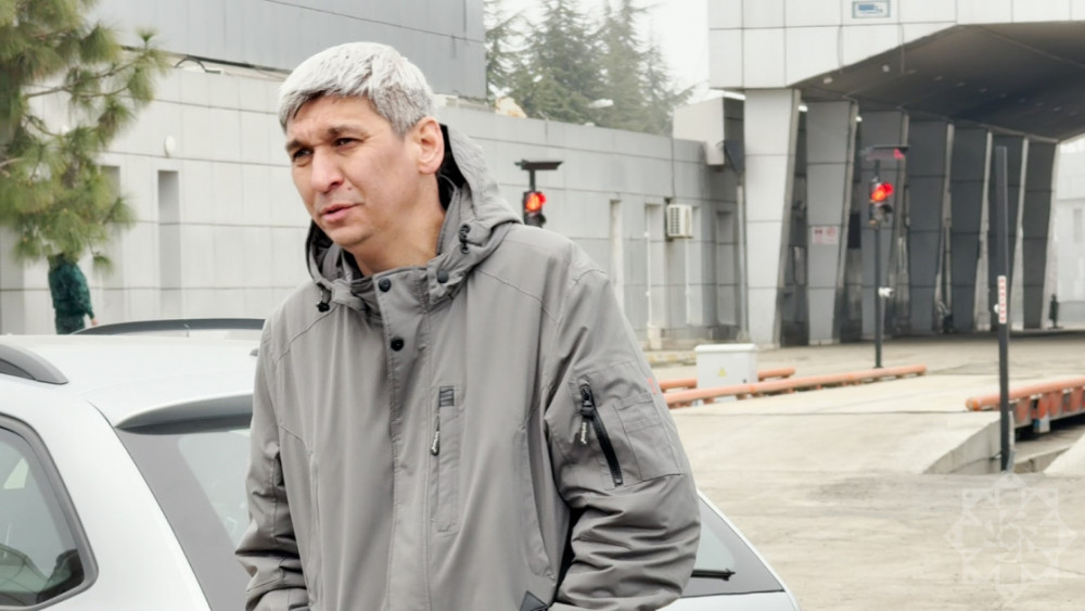 Rusiya səfirliyinin nümayəndələri İranı Azərbaycan vasitəsilə tərk ediblər<font color=red> - FOTOLAR</font>