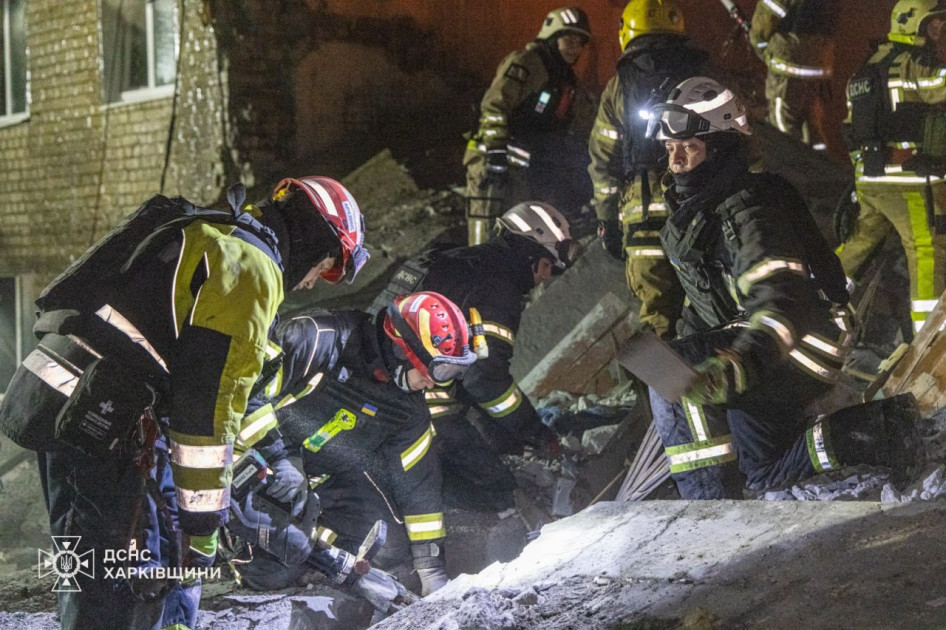 Xarkova hava zərbələri endirilib, ölənlər və xəsarət alanlar var<font color=red> - FOTOLAR</font>