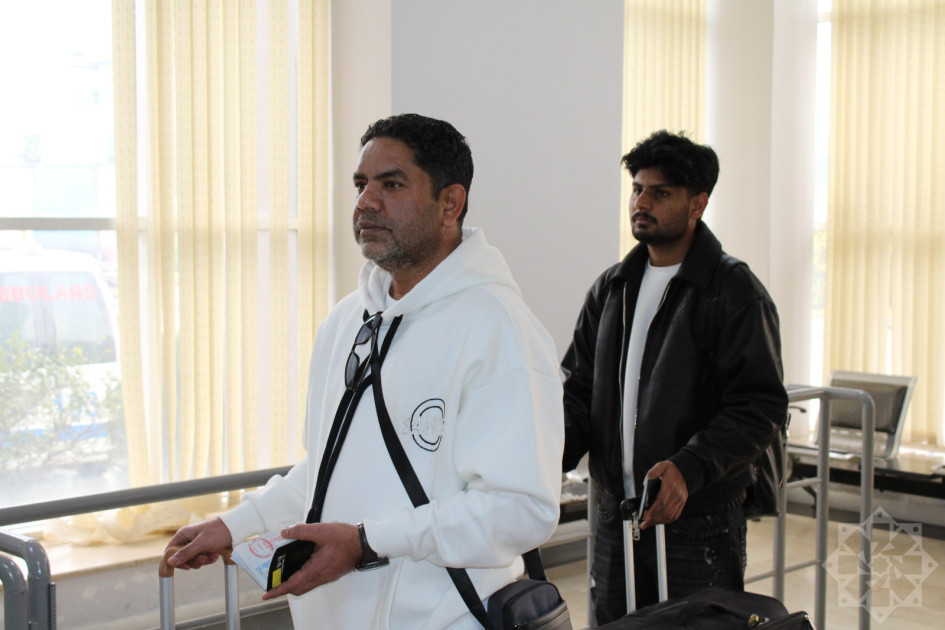 İrandan xarici vətəndaşların təxliyəsi davam edir: Daha 3 Hindistan vətəndaşı Azərbaycan ərazisinə keçib<font color=red> - FOTOLAR</font>